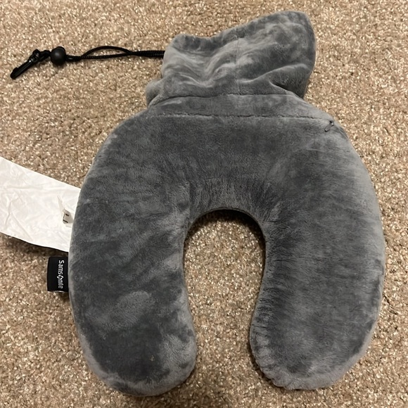 Samsonite‎ Packable Neck Pillow - Picture 2 of 7